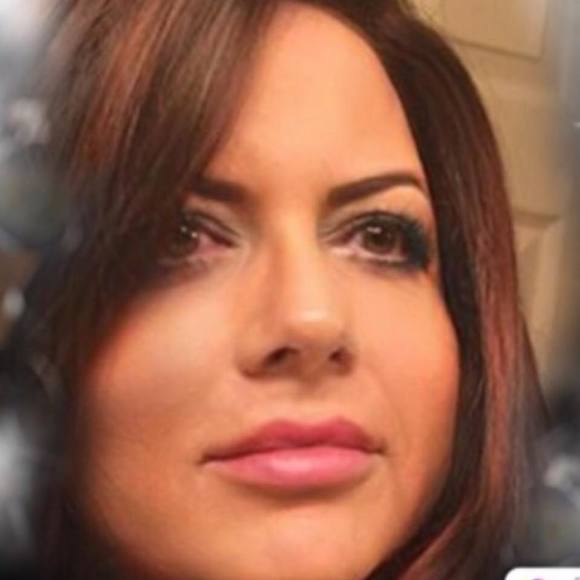 Profile Picture of Susan Gambarelli (@susangambarelli) on Poshmark