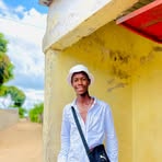 Profile Picture of Hesley Stacy Lazy (@hesley.stacylazy) on Facebook