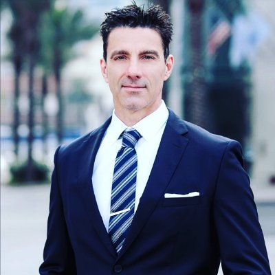 Profile Picture of Oliver Pelly: Injury Lawyer (@phillips_pelly) on Twitter