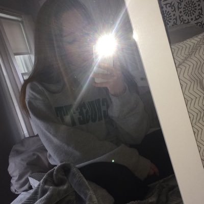 Profile Picture of Emily Mcmahon (@emilymcmahon02) on Twitter