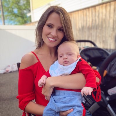 Profile Picture of Amanda Call-Fregeau (@apacheco02) on Twitter