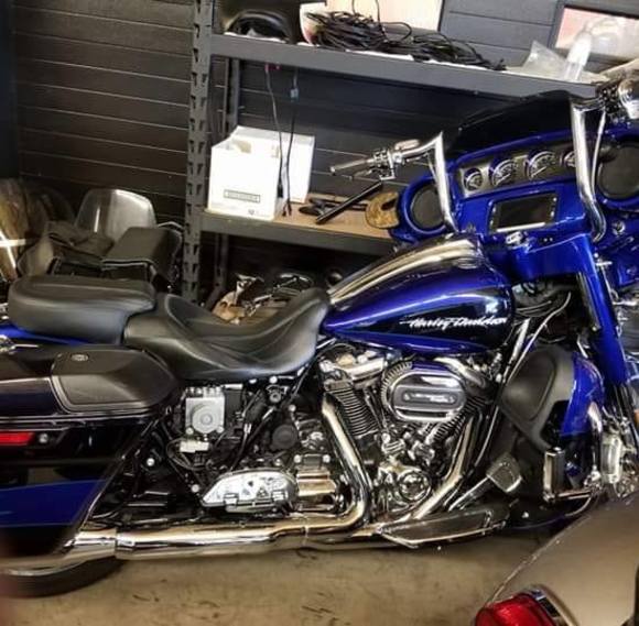 Profile Picture of Darron Grundman (@darrongrundman) on Poshmark