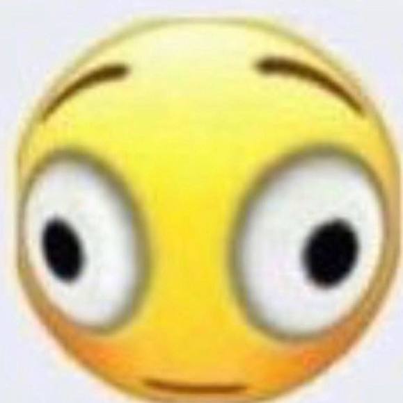 Profile Picture of Evelin Evelin (@evelinevelin) on Poshmark