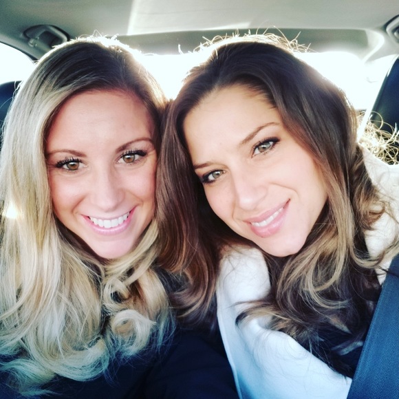 Profile Picture of Allyson Padden (@allyrose2121) on Poshmark
