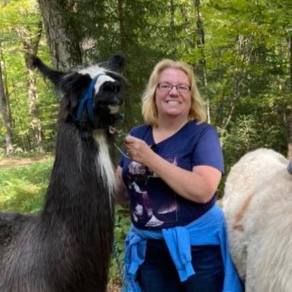 Profile Picture of Mary Grape (@marygrape1967) on Poshmark