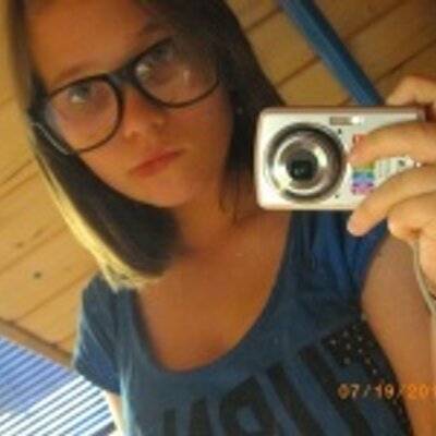 Profile Picture of Charline (@PamCorePatrik) on Twitter