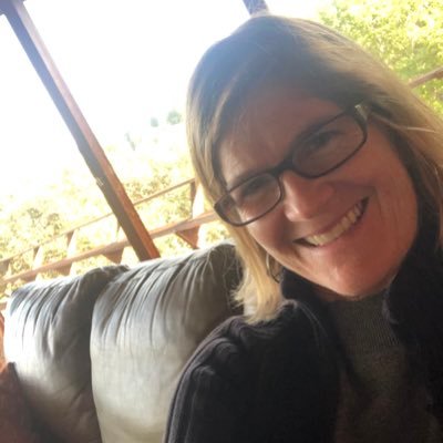Profile Picture of Lisa Whitescarver (@LisaBurkeW) on Twitter