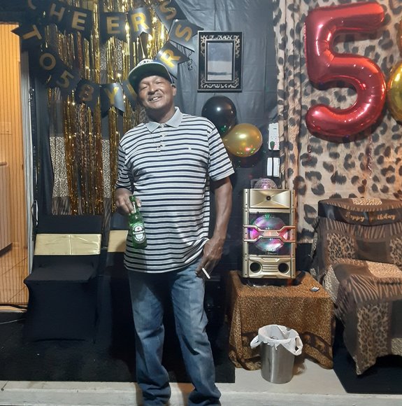 Profile Picture of Darrell Harper (@twain814) on Poshmark