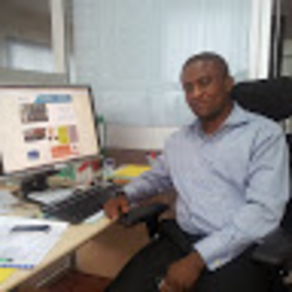 Profile Picture of Ayuk Jacob (@ayukjacob) on Poshmark