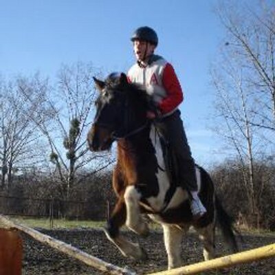 Profile Picture of Denis Szymiczek (@DenisSzymiczek) on Twitter