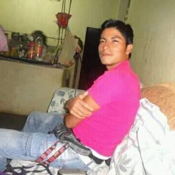 Profile Picture of Luis Navas (@luisnavos1984) on Poshmark