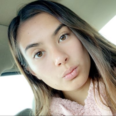 Profile Picture of Natalie Medina (@nat88goose) on Twitter