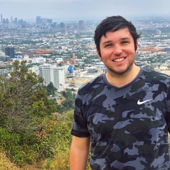 Profile Picture of David Kobbe (@davidkobbe) on Poshmark