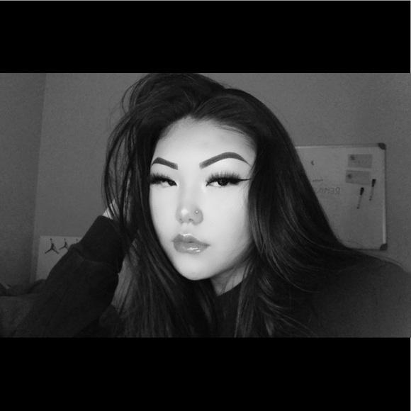 Profile Picture of Emily Moriyama (@420milli) on Poshmark