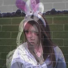 Profile Picture of Roxanne Clifford (@266440391) on Myspace