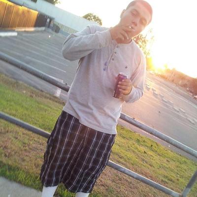Profile Picture of Alexander L Cota (@StaayLifted_Alx) on Twitter