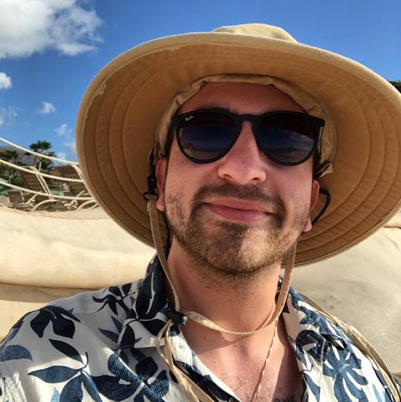 Profile Picture of Samuel Nathan (@samuelnathan) on Poshmark