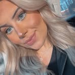 Profile Picture of Whitney Nicole Earnest (@whitneynearnest) on Facebook