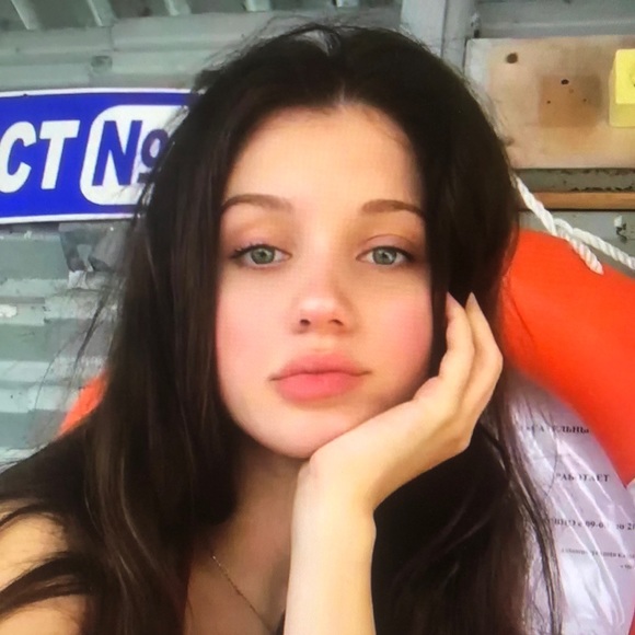 Profile Picture of Matthew Archibald (@jocmxkhh) on Poshmark