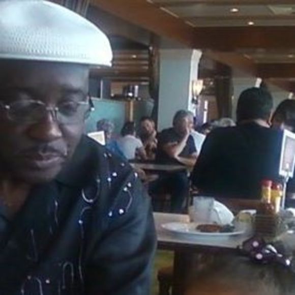 Profile Picture of Wilbert Craig (@wilbertcraig) on Poshmark