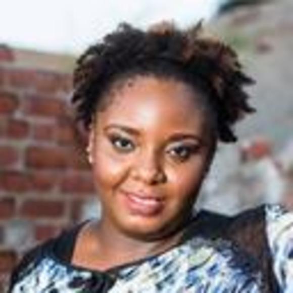 Profile Picture of Alexa Ross (@alexaross63) on Poshmark