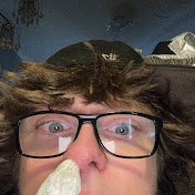 Profile Picture of DougWillettShorts  (@DougWillettShorts) on Youtube