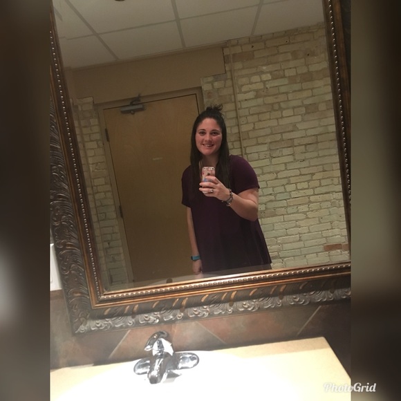 Profile Picture of Mckenzie Ankerson (@mankerson21) on Poshmark