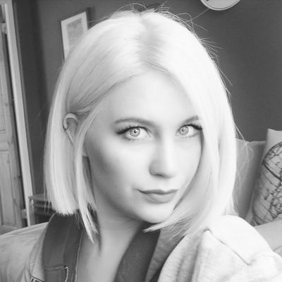 Profile Picture of Deborah Hilbert (@debzbu321) on Twitter
