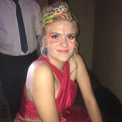 Gggggggiu 🌸 - Twitter Profile Picture of Gggggggiu 🌸 (@GiuliMarsollier) on Twitter