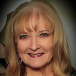 Profile Picture of Sharon Gibbons (@gibbonsqueen) on Instagram