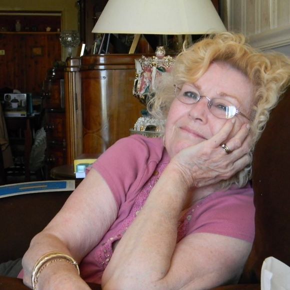 Profile Picture of Pat Burckhardt (@patned) on Poshmark