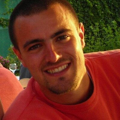 Profile Picture of Andy Placido (@hotdog13) on Twitter