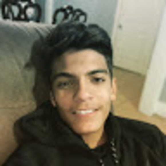 Profile Picture of Adan Olivas (@olivas2022) on Poshmark