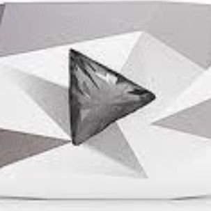 Profile Picture of Diamond Play Button (@DiamondPlayBut1) on Twitter