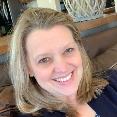 Profile Picture of Christy Hollar (@chollar72) on Twitter