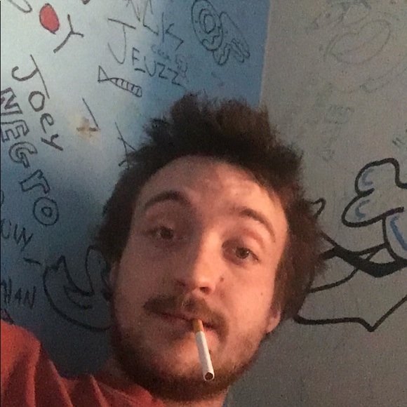 Profile Picture of James Oconnell (@james646) on Poshmark