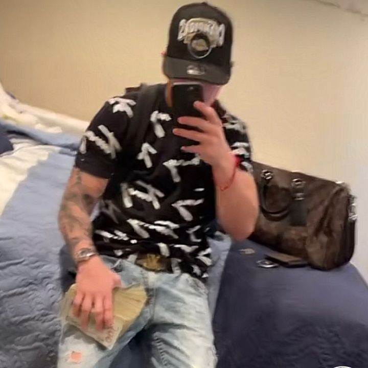 Profile Picture of _davidvee (@_davidvee) on Tiktok