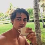 Profile Picture of Pierre-Alexandre Chagnon (@pachagnon) on Instagram