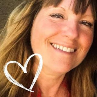 Profile Picture of Jane Bushell (@jane.bushell.79) on Facebook