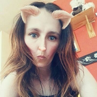 Profile Picture of Jo Squires (@JoSquires2) on Twitter