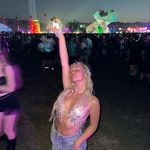 Profile Picture of julianna maria sharkey (@sharkgirl506) on Instagram
