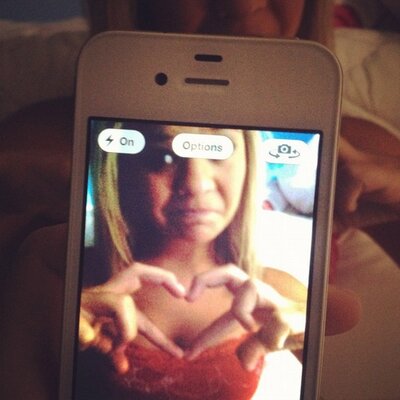 Profile Picture of Tori Reeves (@onediswhat) on Twitter