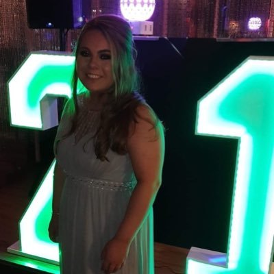 Profile Picture of Chloe Murray (@_chloemurrayy) on Twitter