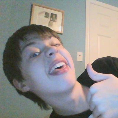 Profile Picture of Nicholas Hutchison (@snugglebear321) on Twitter