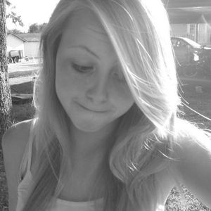 Profile Picture of Chloe Bryant (@cdb8494) on Myspace