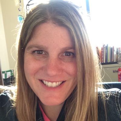 Profile Picture of Andrea Owens (@AndreaCorkins) on Twitter