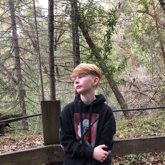 Reaven Starich - Poshmark Profile Picture of Reaven Starich (@reavenstarich) on Poshmark