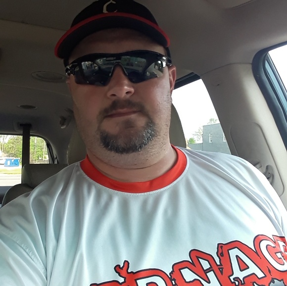 Profile Picture of Jeremy Carnes (@jeremycarnes26) on Poshmark