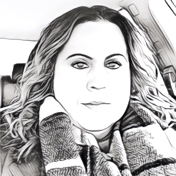 Profile Picture of Brandi Briddell (@brandell7997) on Poshmark