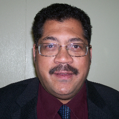 Profile Picture of Michael J Craig (@mikecraig1040) on Twitter